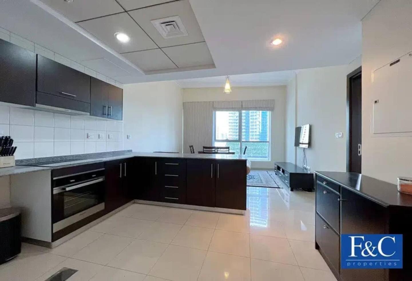 Luxurious 1 Bedroom Apartment In The Dubai Marina! Exterior photo