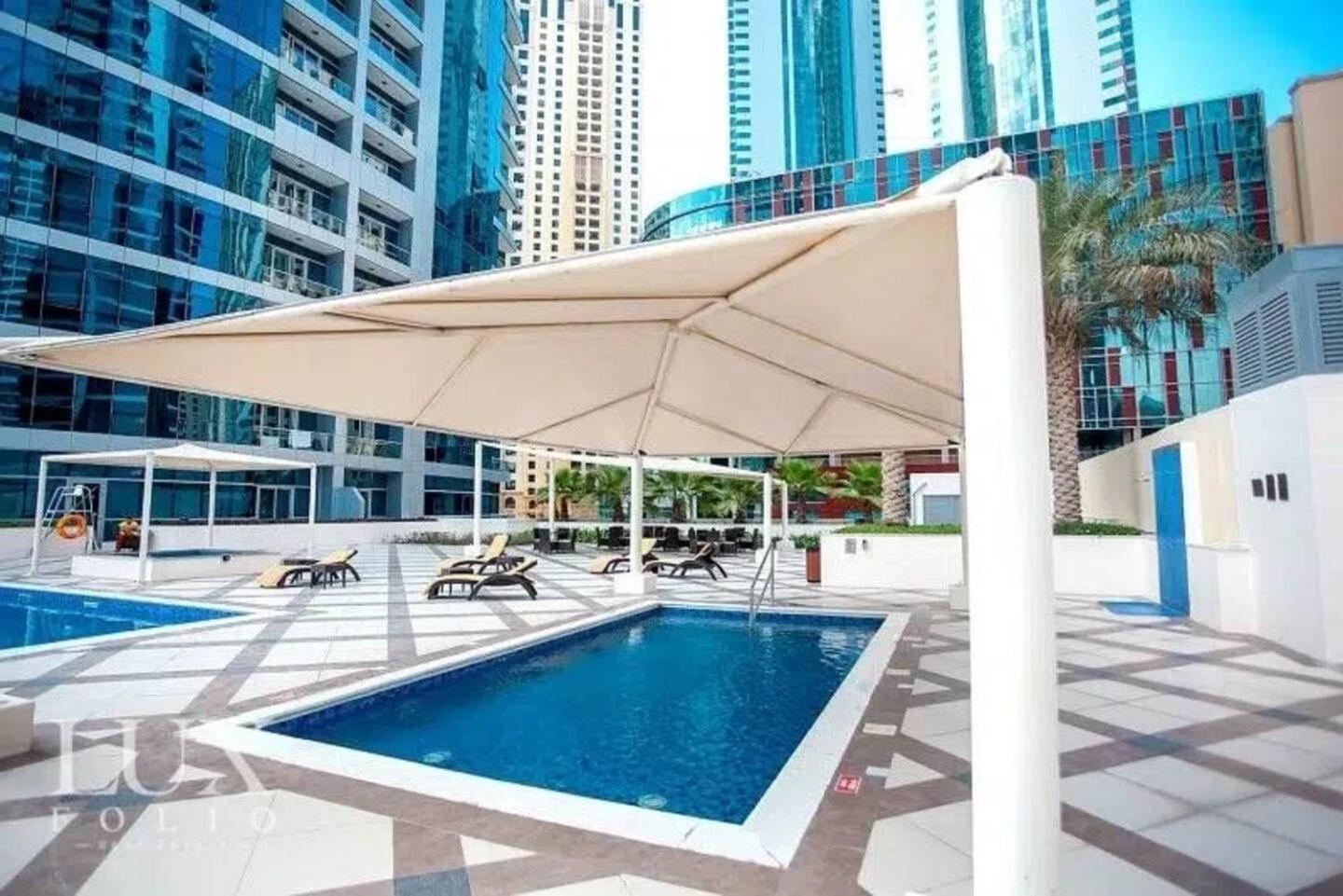 Luxurious 1 Bedroom Apartment In The Dubai Marina! Exterior photo